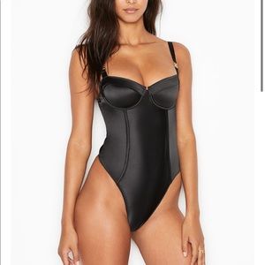 NWT Victoria’s Secret logo bodysuit
